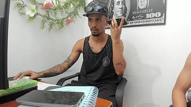 Snapshot of carl_jhonson821 chatting on October 23, 2:16 pm carl jhonson821 online show from October 23, 2:16 pm