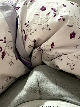 JJ 131 online show from October 15, 6:16 pm