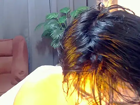 NautyBoyBrazeen 143 online show from May 18, 1:39 am