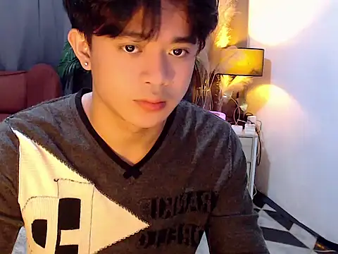 NautyBoyBrazeen 143 online show from May 26, 2:53 am