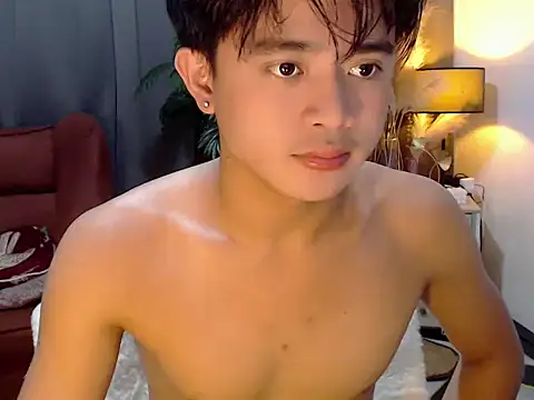 NautyBoyBrazeen 143 online show from May 19, 8:43 am