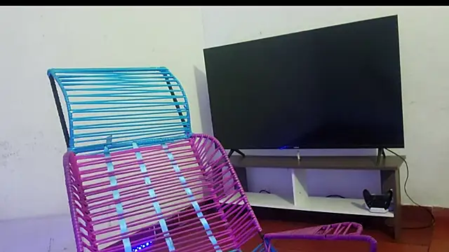 ErickWalton online show from November 28, 5:29 am