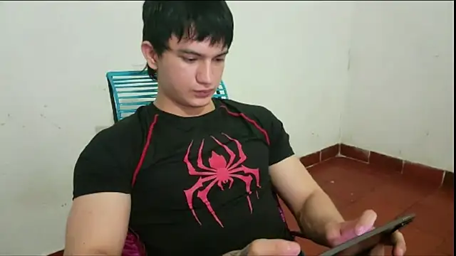 ErickWalton online show from October 10, 5:19 am