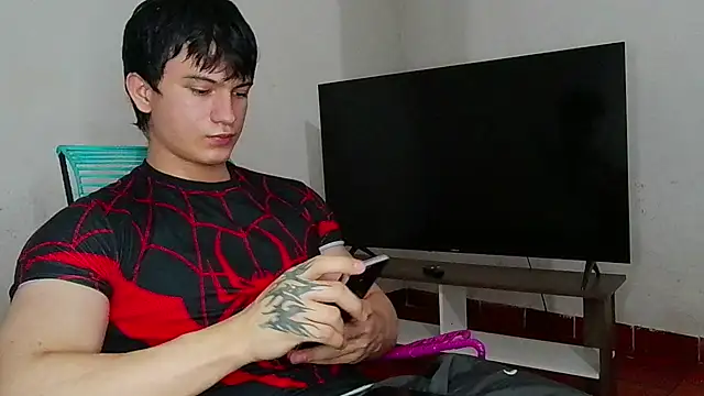 ErickWalton online show from December 21, 4:03 am