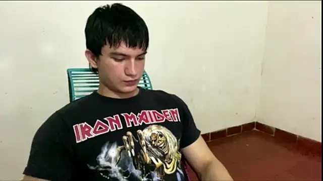 ErickWalton online show from October 7, 5:19 am