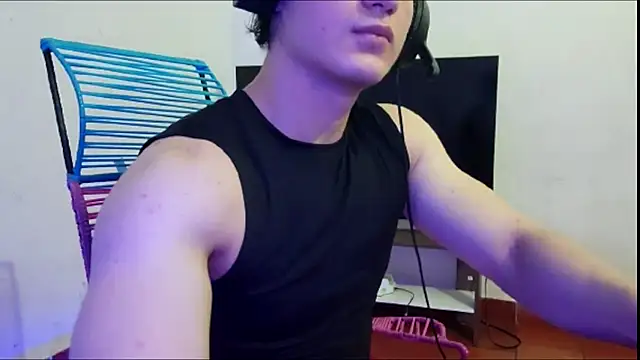 ErickWalton online show from November 20, 5:08 am