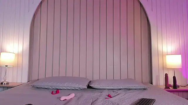 maria gil online show from March 19, 12:05 pm