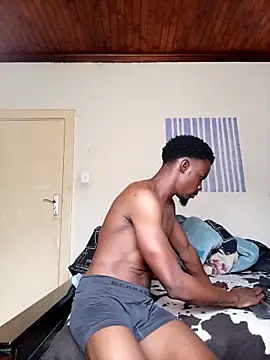 donchico0 online show from November 4, 8:40 am