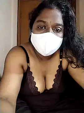 Snapshot of Angel_6531 chatting on February 19, 5:43 pm Angel 6531 online show from February 19, 5:43 pm