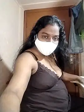 Snapshot of Angel_6531 chatting on February 21, 6:32 pm Angel 6531 online show from February 21, 6:32 pm