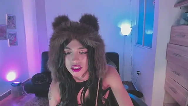 Nikkita Dragon online show from November 26, 2:11 am