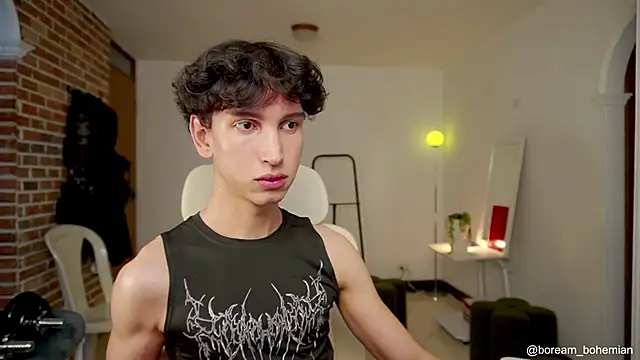 Snapshot of boream chatting on January 12, 2:02 pm boream online show from January 12, 2:02 pm