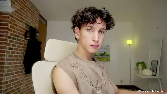 Snapshot of boream chatting on November 6, 11:36 am boream online show from November 6, 11:36 am