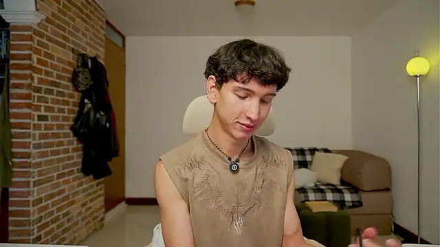 Snapshot of boream chatting on February 18, 2:46 pm boream online show from February 18, 2:46 pm