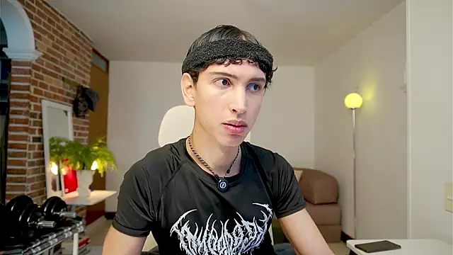 Snapshot of boream chatting on February 2, 2:05 pm boream online show from February 2, 2:05 pm