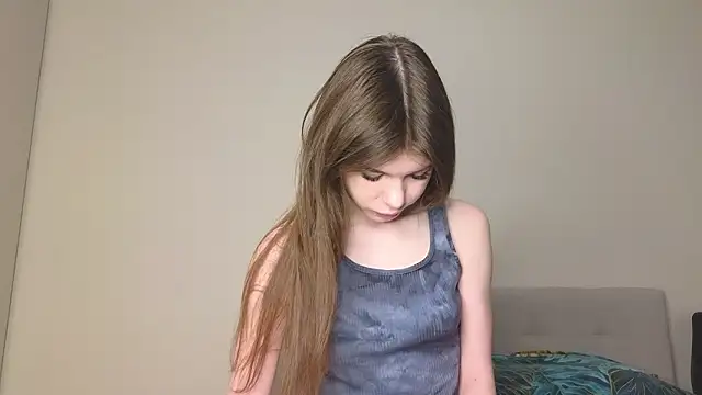 Annabel theMoon online show from February 12, 2:55 am