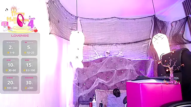 Eva Walker  online show from October 28, 11:03 pm