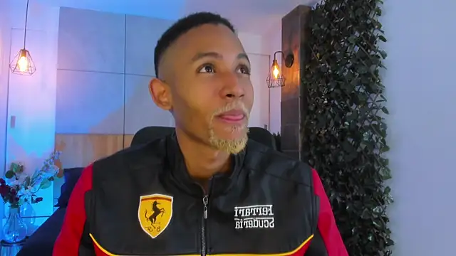 B Wild online show from September 18, 3:53 am