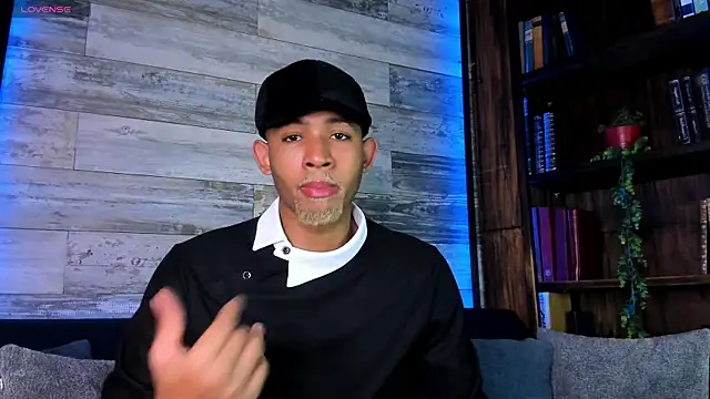 B Wild online show from April 18, 3:53 am