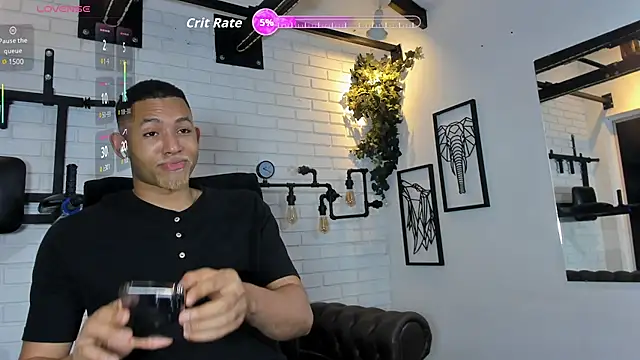 Snapshot of B_Wild chatting on July 3, 3:57 am B Wild online show from July 3, 3:57 am