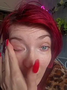 Blossom94 online show from April 5, 7:20 pm