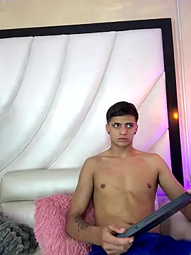 LoganMiller69 online show from October 3, 5:47 pm