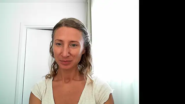 Snapshot of Paevoa chatting on October 7, 9:10 am Paevoa online show from October 7, 9:10 am