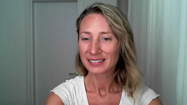 Paevoa online show from November 15, 3:27 pm