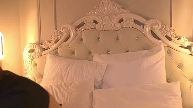 AnnaVelisse online show from September 19, 8:07 am