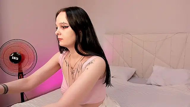 Cassies-Sandyy online show from October 17, 11:12 am