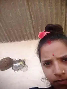 Snapshot of Sexi_shivani chatting on November 2, 9:25 am Sexi shivani online show from November 2, 9:25 am