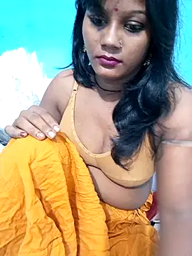 Rashmi Pathak online show from October 4, 5:42 am