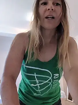 story of sarah online show from June 3, 6:36 am