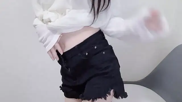 Queen ww online show from October 30, 5:39 am