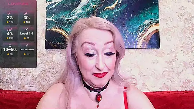  Sara  Smith  online show from April 24, 8:05 am