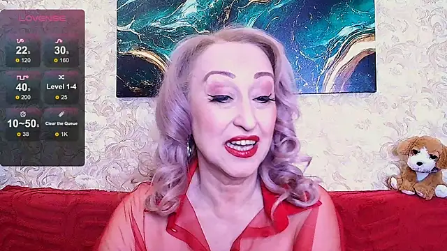  Sara  Smith  online show from May 24, 8:14 am