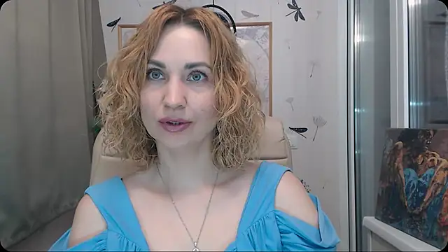 KatrinAlluring online show from January 16, 5:33 am