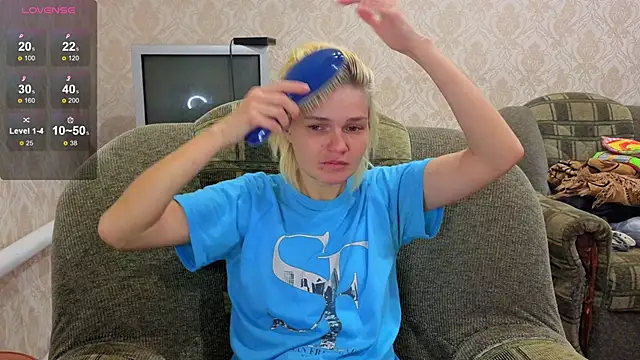 SaraSnow  online show from December 16, 6:34 pm