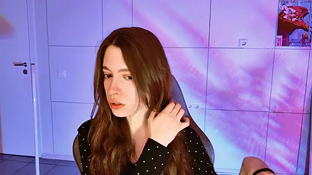 Yoka paradoXXX online show from March 7, 9:16 am