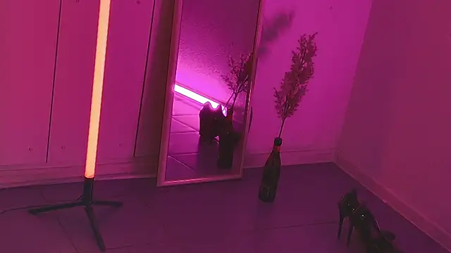 Yoka paradoXXX online show from December 23, 5:07 am