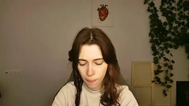 Snapshot of Yoka_paradoXXX chatting on October 21, 5:29 am Yoka paradoXXX online show from October 21, 5:29 am