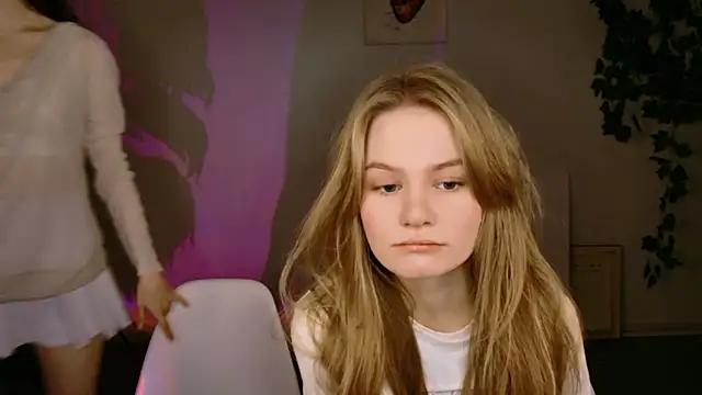 Snapshot of Yoka_paradoXXX chatting on October 30, 5:17 am Yoka paradoXXX online show from October 30, 5:17 am