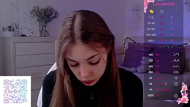 Leila Vanilla online show from November 30, 2:23 am