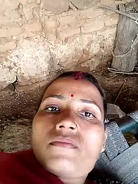 Snapshot of KIRTI12_HOT chatting on September 14, 10:04 am KIRTI12 HOT online show from September 14, 10:04 am