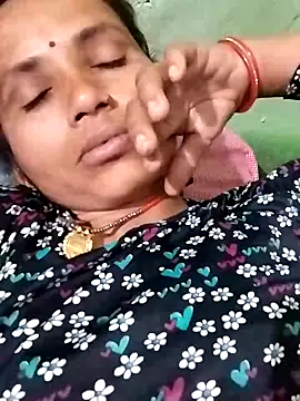 KIRTI12 HOT online show from October 31, 5:09 pm