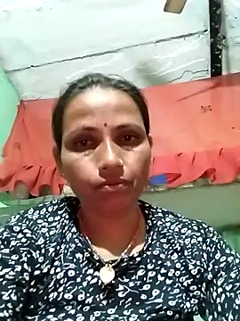 Snapshot of KIRTI12_HOT chatting on September 22, 4:35 pm KIRTI12 HOT online show from September 22, 4:35 pm