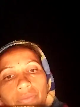 KIRTI12 HOT online show from November 30, 2:40 pm