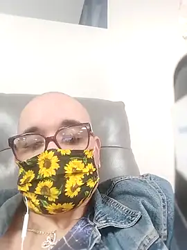 Yarry40 online show from February 12, 5:02 pm