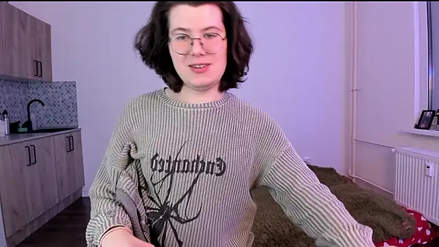 Snapshot of Derek_Shameless chatting on March 1, 8:42 pm Derek Shameless online show from March 1, 8:42 pm