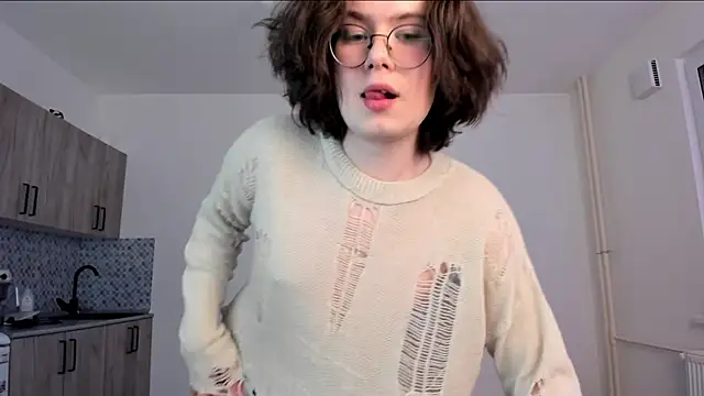 Derek Shameless online show from April 16, 9:39 pm